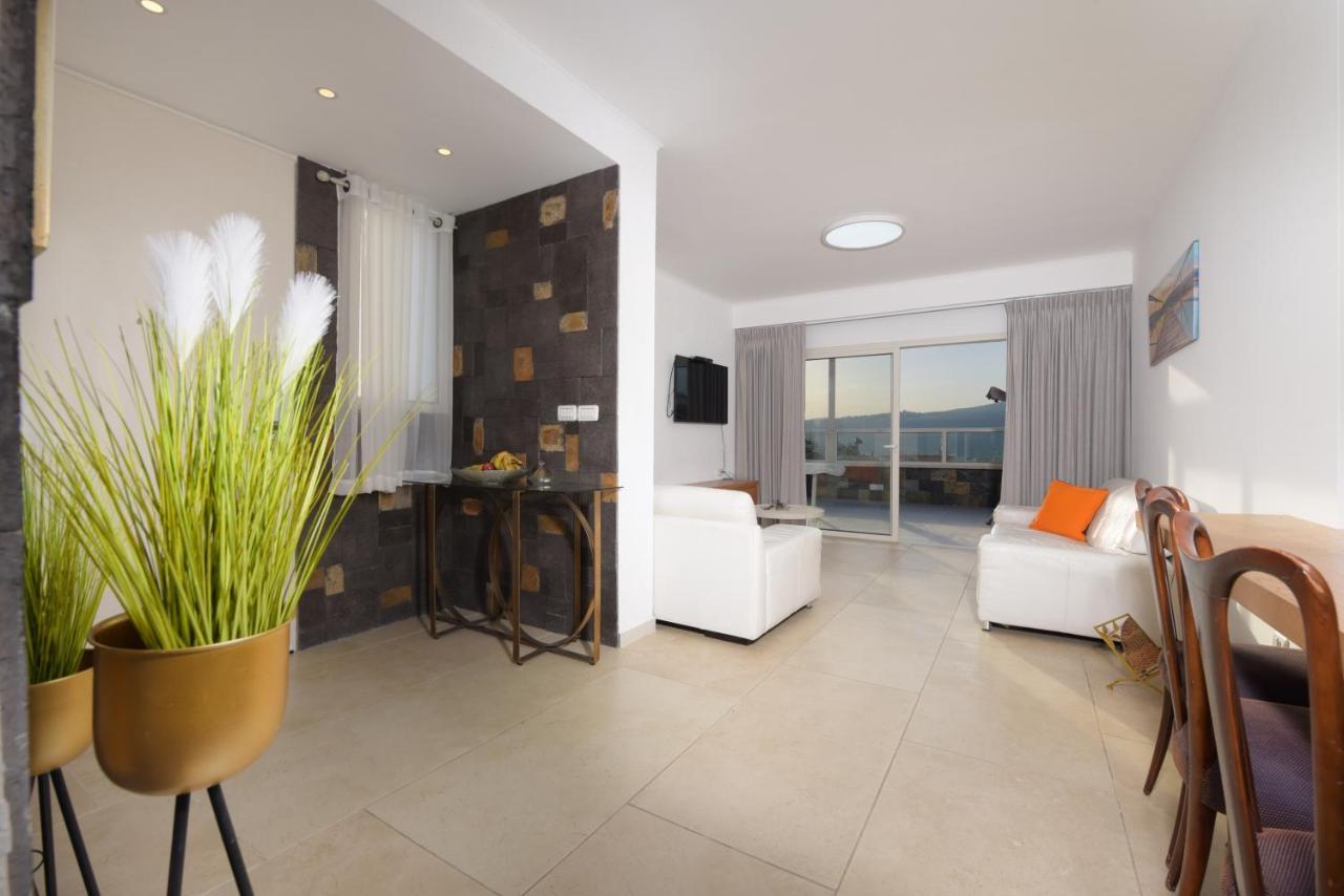 El Viso Verde Luxury Suites Had Nes Exteriör bild